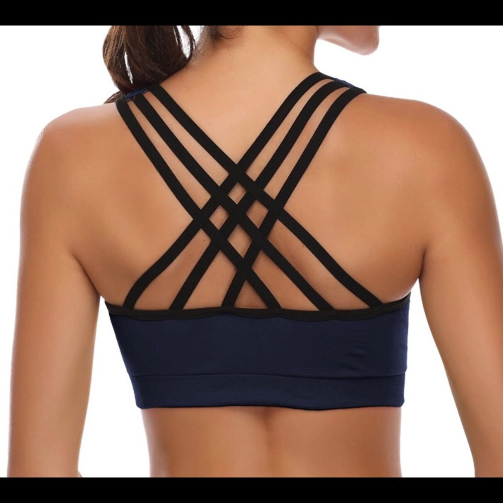 Sports bra - Picture 2 of 2